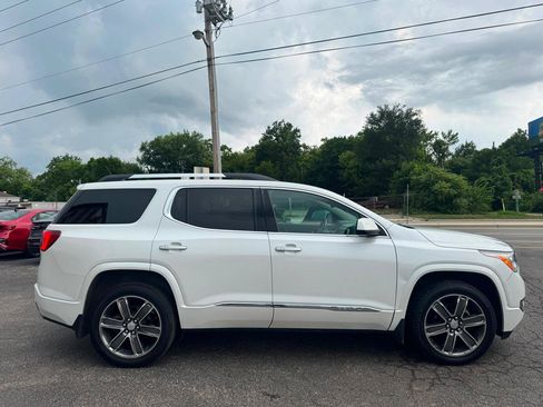 Used 2017 GMC Acadia Denali w/ Technology Package AWD/4WD image 6