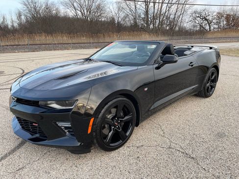 Used 2016 Chevrolet Camaro SS image 39
