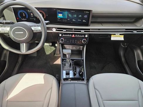 New 2026 Hyundai Santa Cruz SEL FWD image 14