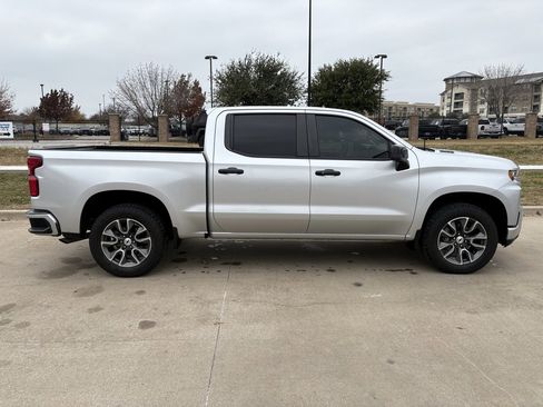 Used 2021 Chevrolet Silverado 1500 RST w/ Convenience Package II image 3