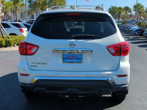 Used 2019 Nissan Pathfinder S image 6