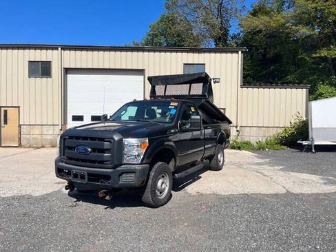 Used 2014 Ford F250 XL w/ Snow Plow Prep Package AWD/4WD image 2