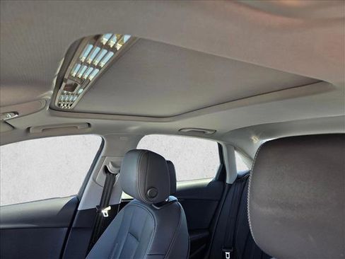 Used 2022 Audi A4 2.0T Premium Plus image 15