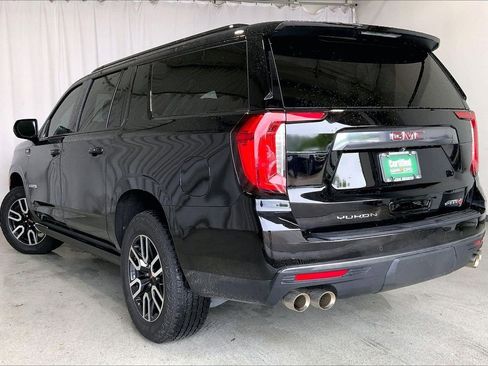 Used 2024 GMC Yukon XL AT4 AWD/4WD image 5