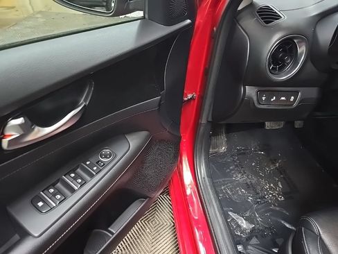 Used 2019 Kia Forte EX FWD image 27