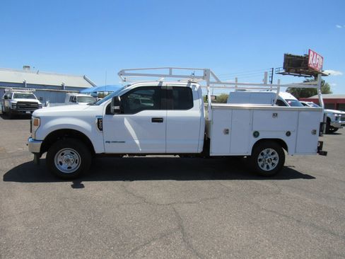 Used 2020 Ford F350 XL w/ Power Equipment Group AWD/4WD image 2