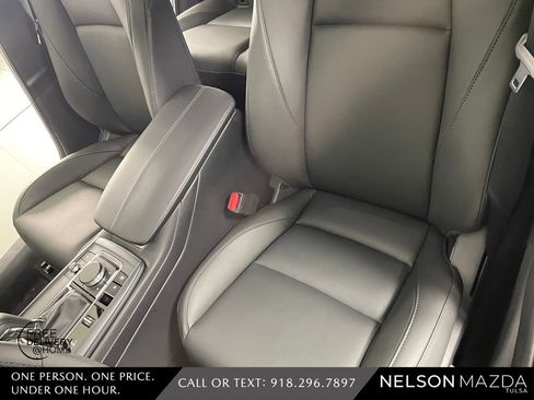 New 2026 MAZDA CX-30 AWD 2.5 S w/ Select Sport Pkg image 22