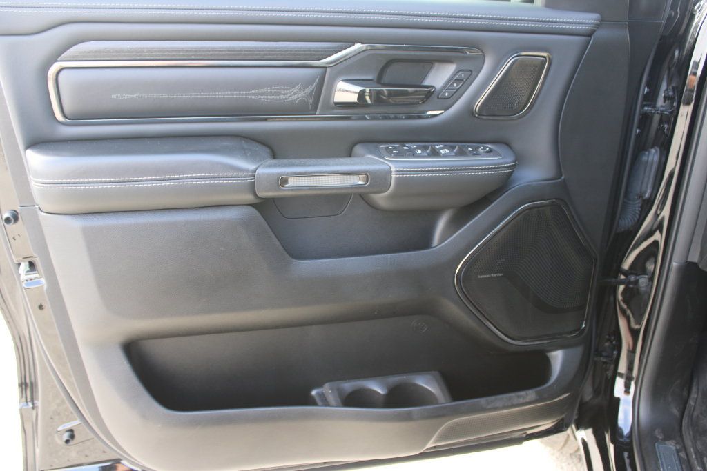 Used 2024 RAM 1500 Limited AWD/4WD image 33
