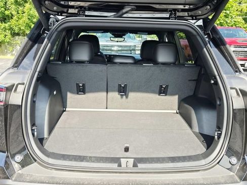 New 2026 Chevrolet Equinox RS w/ Convenience Package III AWD/4WD image 13