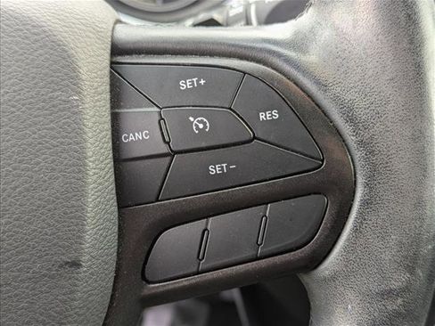 Used 2020 Jeep Cherokee Trailhawk w/ Cold Weather Group image 12