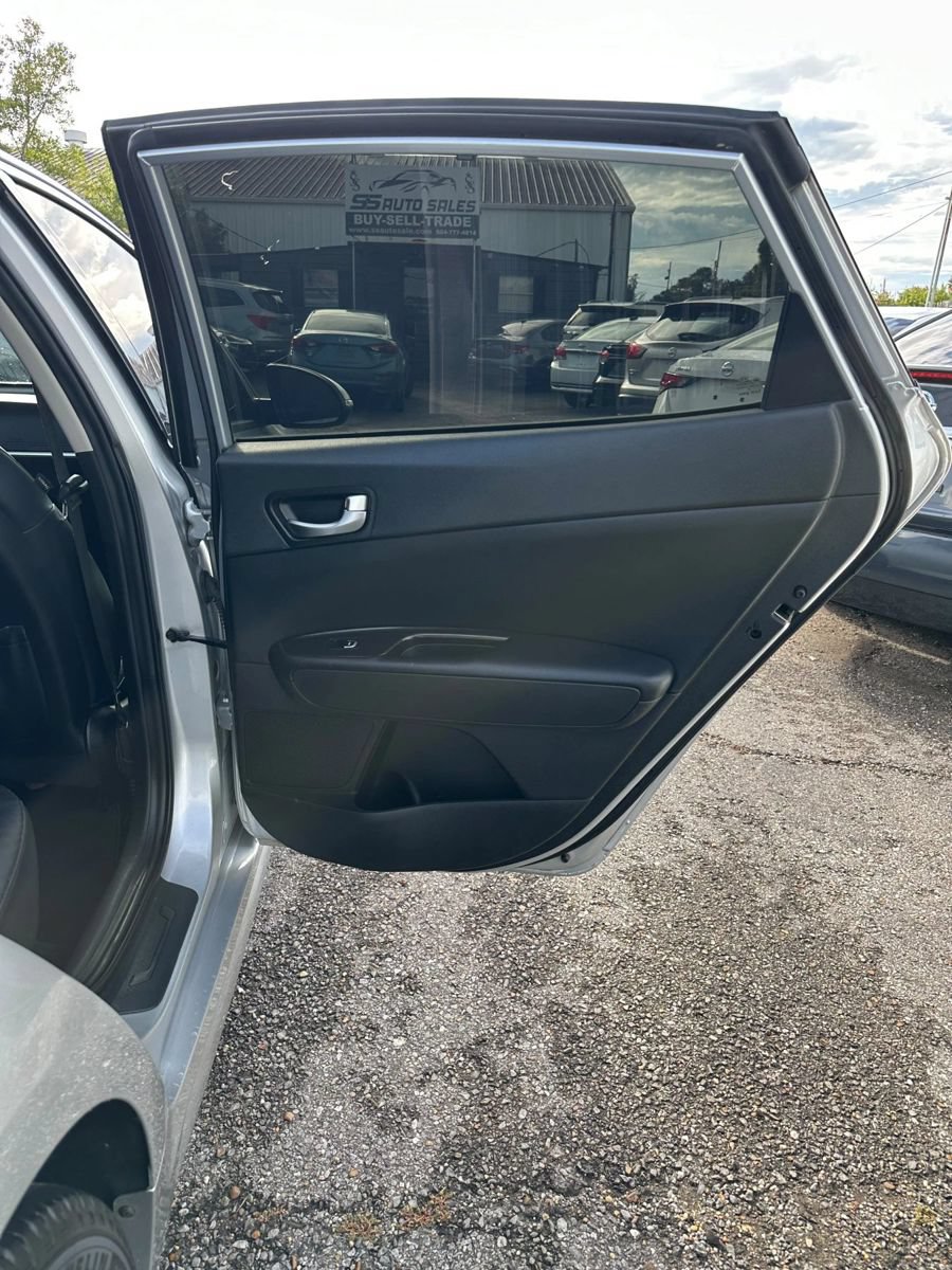 Used 2019 Kia Optima EX w/ EX Premium Package FWD image 10
