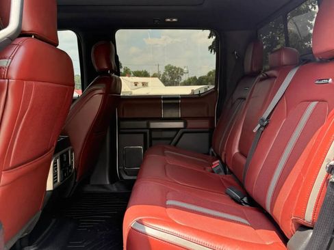 Used 2018 Ford F250 Platinum w/ Platinum Ultimate Package AWD/4WD image 18
