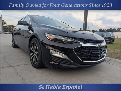 Used 2023 Chevrolet Malibu RS w/ Driver Confidence Package FWD image 1
