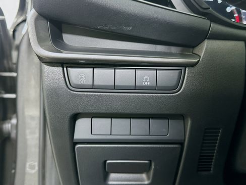 Used 2022 MAZDA MAZDA3 s image 33