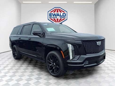 Certified 2026 Cadillac Escalade ESV Sport w/ LPO, ONYX Package AWD/4WD image 2