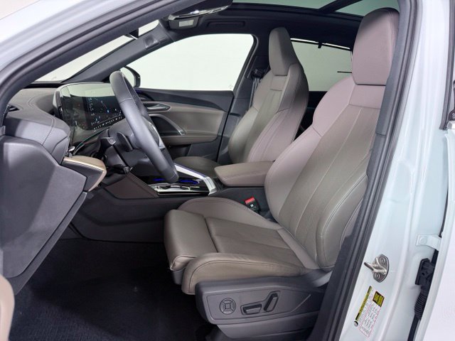 Certified 2025 Audi Q5 Premium Plus w/ Premium Plus AWD/4WD image 18