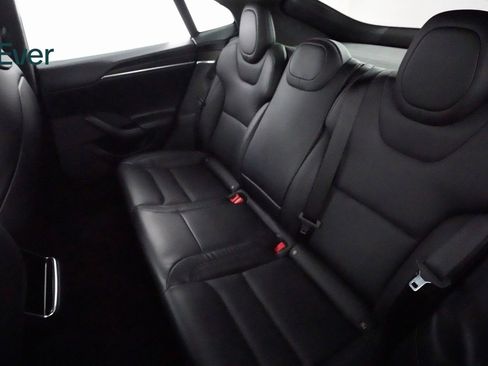 Used 2023 Tesla Model S image 10