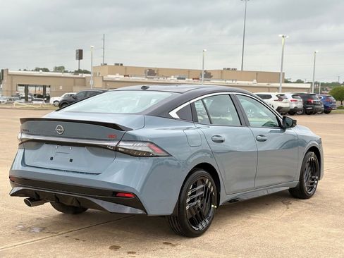 New 2026 Nissan Sentra SR image 6