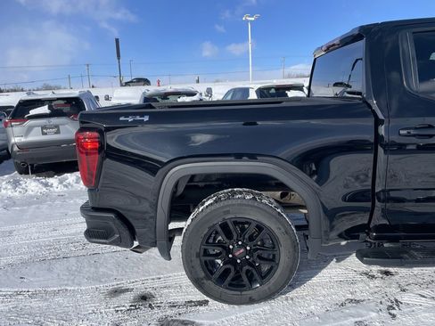 Used 2022 GMC Sierra 1500 Elevation image 29