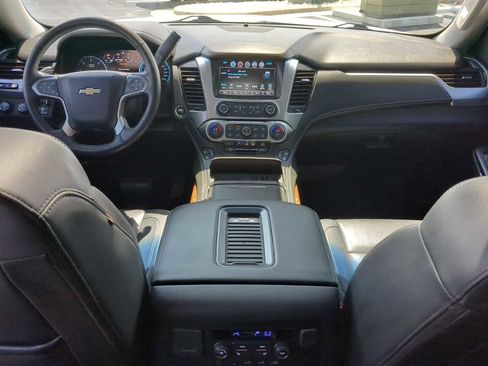 Used 2018 Chevrolet Tahoe Premier AWD/4WD image 25