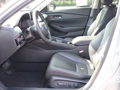 Used 2025 Honda Accord EX-L image 23