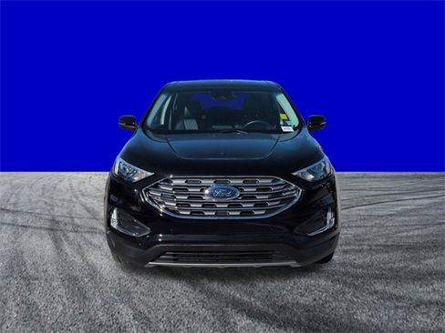 Certified 2024 Ford Edge Titanium image 9