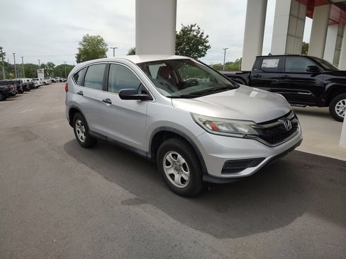 Used 2015 Honda CR-V LX image 2