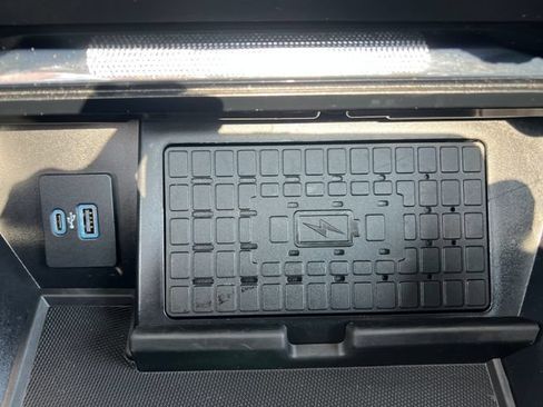 Used 2024 Ford F150 Lariat w/ Equipment Group 502A High AWD/4WD image 35