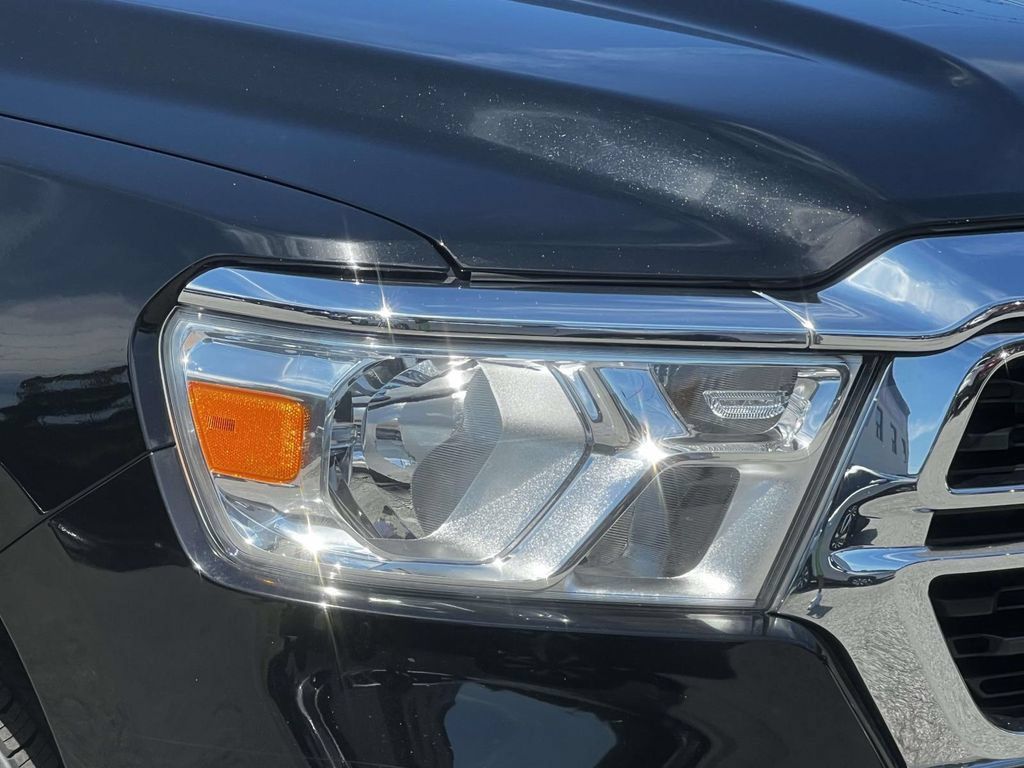 Used 2023 RAM 1500 Big Horn AWD/4WD image 8