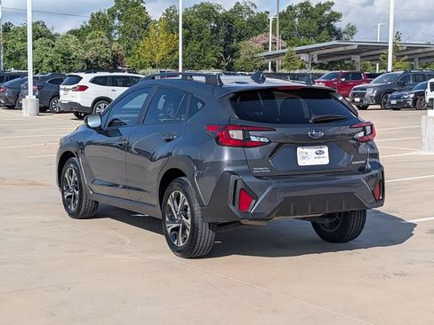 Used 2024 Subaru Crosstrek 2.0i Premium w/ Popular Package #3 AWD/4WD image 4