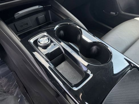 Used 2024 Buick Envision Sport Touring image 41