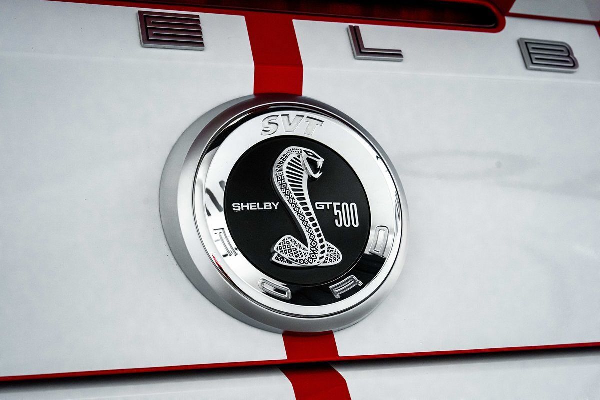 Used 2012 Ford Mustang Shelby GT500 RWD image 19