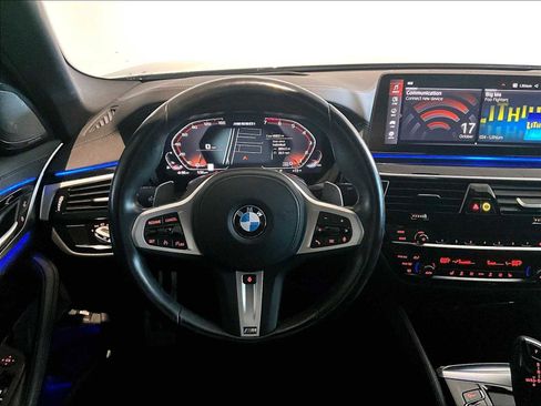 Used 2023 BMW M550i xDrive w/ Executive Package image 16