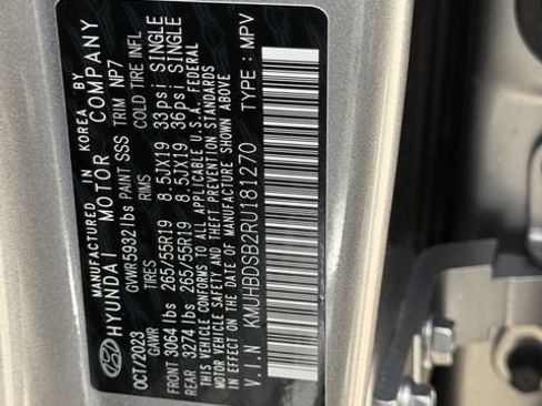 Used 2024 Genesis GV80 2.5T AWD/4WD image 29