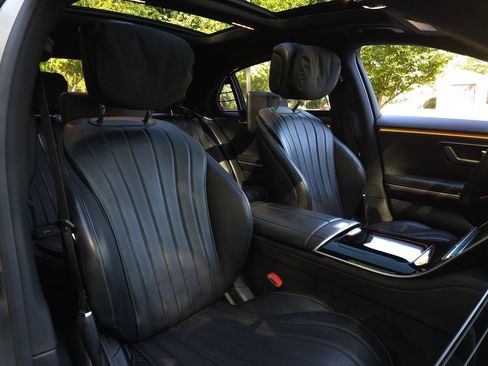 Used 2023 Mercedes-Benz S 500 4MATIC image 26