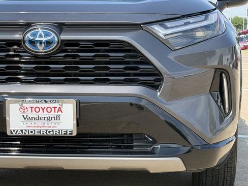Certified 2023 Toyota RAV4 XSE AWD/4WD image 9