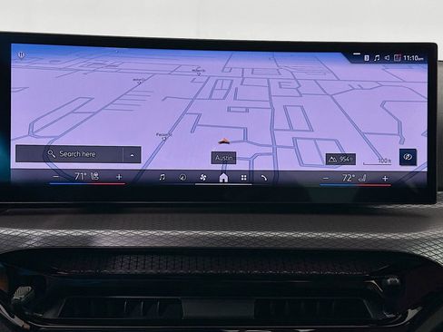 Used 2025 BMW 330i Sedan w/ Convenience Package image 13