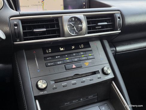 Used 2019 Lexus IS 300 F Sport w/ F Sport Package AWD/4WD image 31