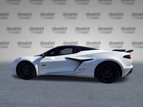 Used 2023 Chevrolet Corvette Z06 image 7