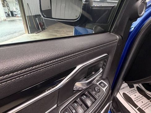 Used 2019 RAM 2500 Laramie AWD/4WD image 22