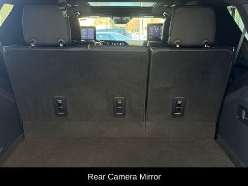 Used 2021 Cadillac Escalade Sport w/ Driver Assist Tech Package image 25