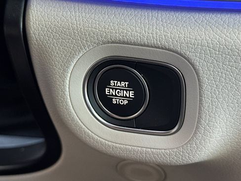 Certified 2025 Mercedes-Benz GLE 450e 4MATIC image 15