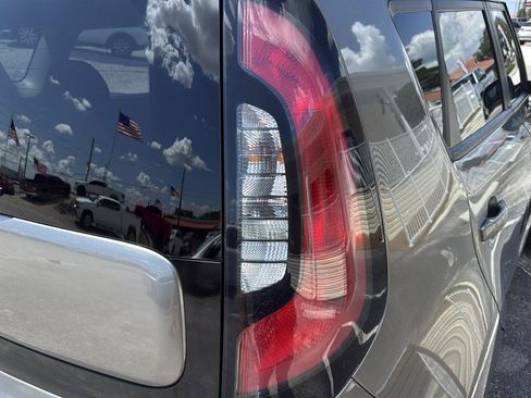 Used 2018 Kia Soul w/ Convenience Package FWD image 48