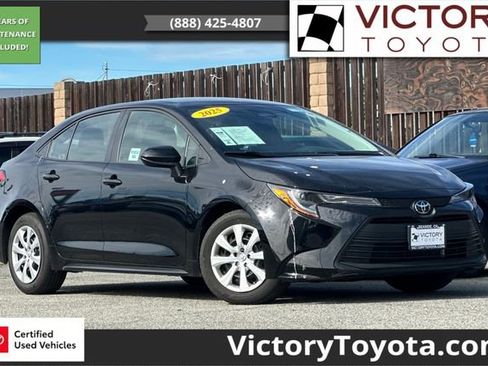 Certified 2025 Toyota Corolla LE image 1