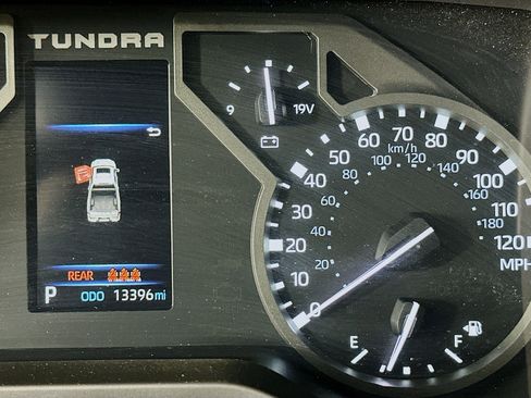 Used 2025 Toyota Tundra SR5 w/ TRD Off-Road Package AWD/4WD image 18
