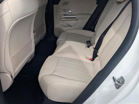 New 2025 Mercedes-Benz GLA 250 image 13