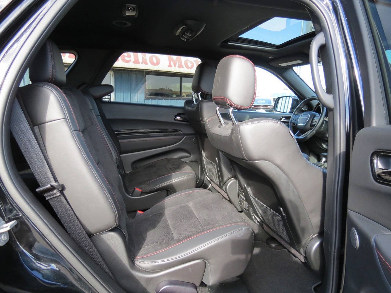 Used 2025 Dodge Durango GT AWD/4WD image 25