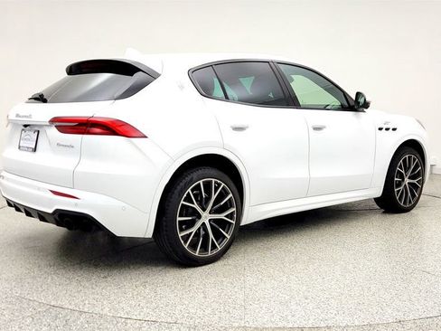 Used 2023 Maserati Grecale GT AWD/4WD image 5