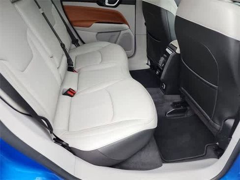 Used 2022 Jeep Compass Limited image 18