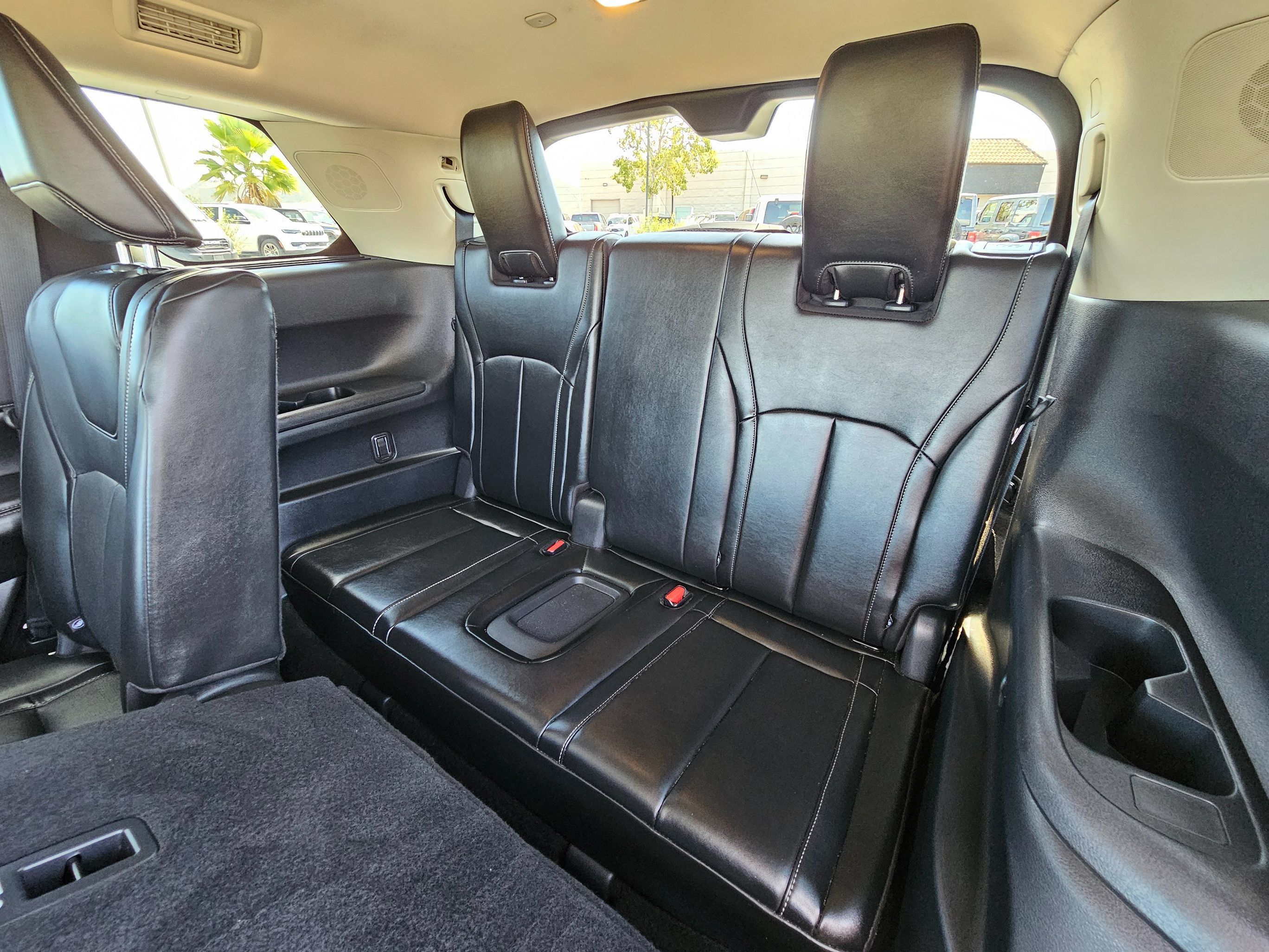 Used 2025 INFINITI QX60 Luxe w/ Vision Package AWD/4WD image 24